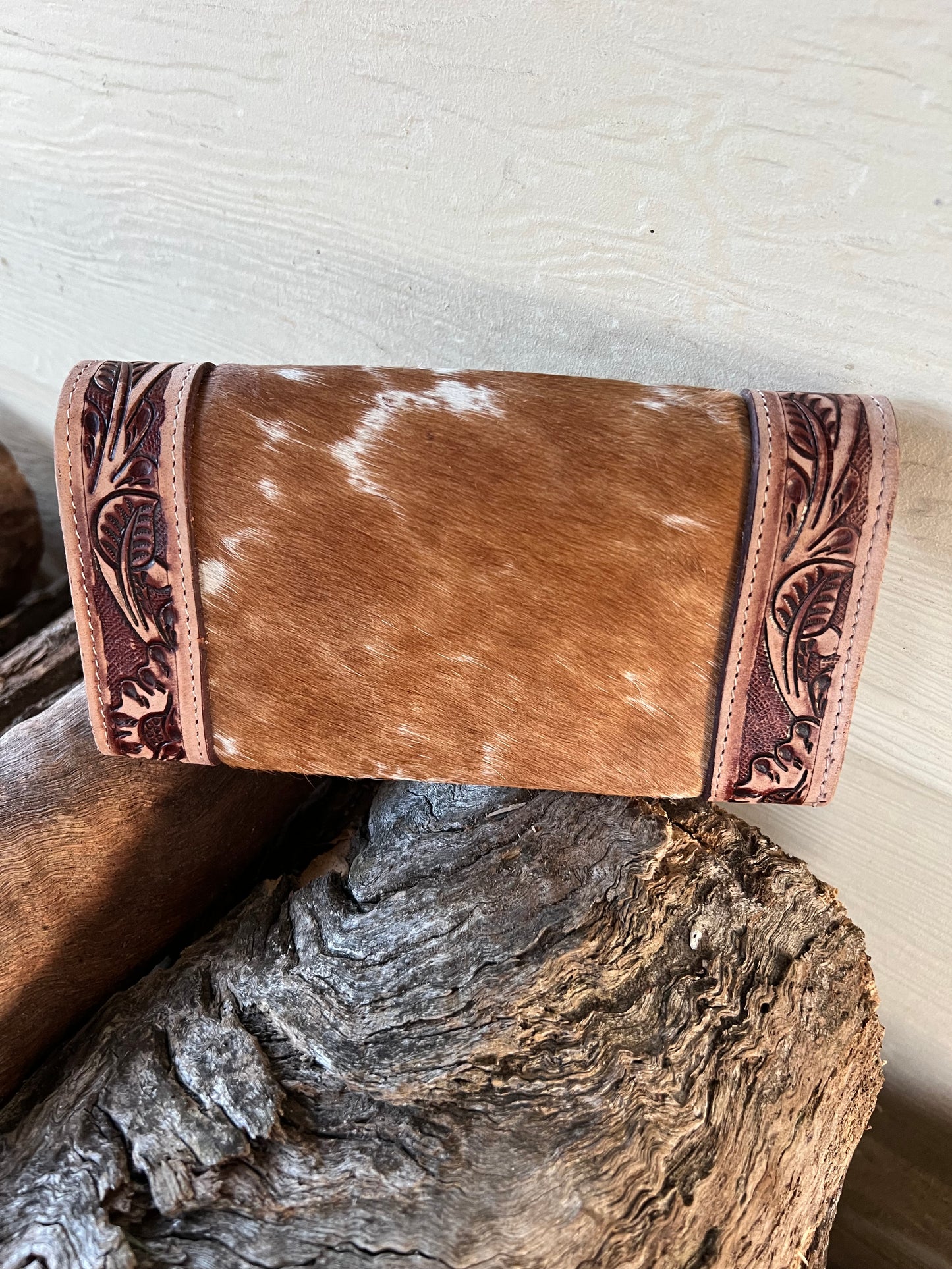 WH Cowhide Purse