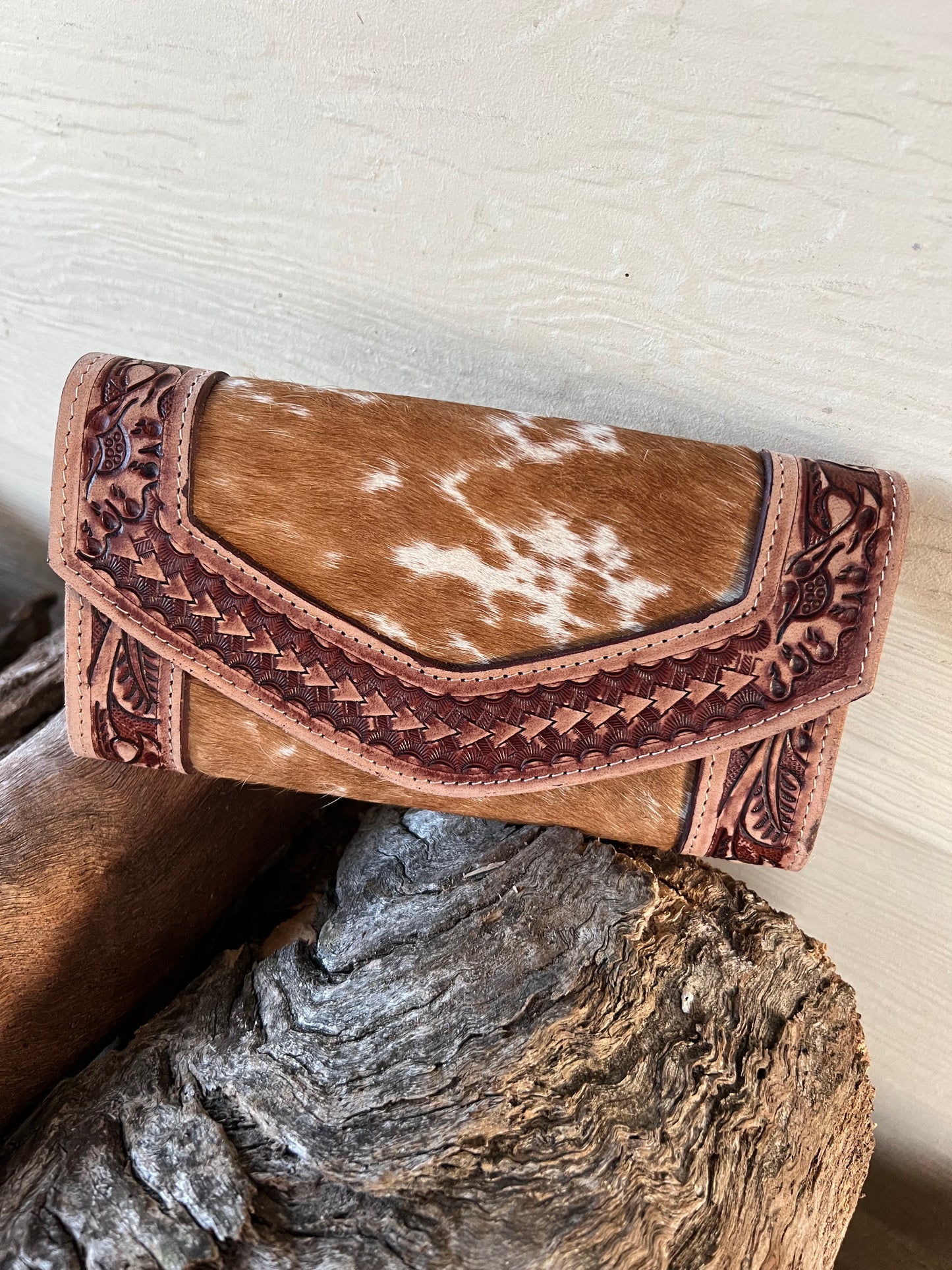 WH Cowhide Purse